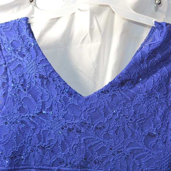 Stretch lace Dress with Sequins SZ 14P - Picture 4 of 7